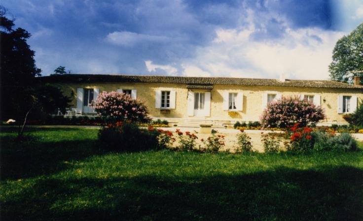 FAÇADE DU CHATEAU MAGENCE 